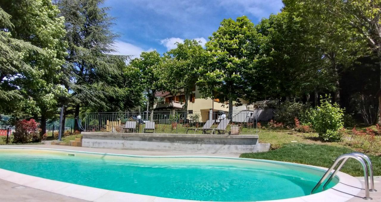 سكاربيرا Villa Giuliana B&B المظهر الخارجي الصورة